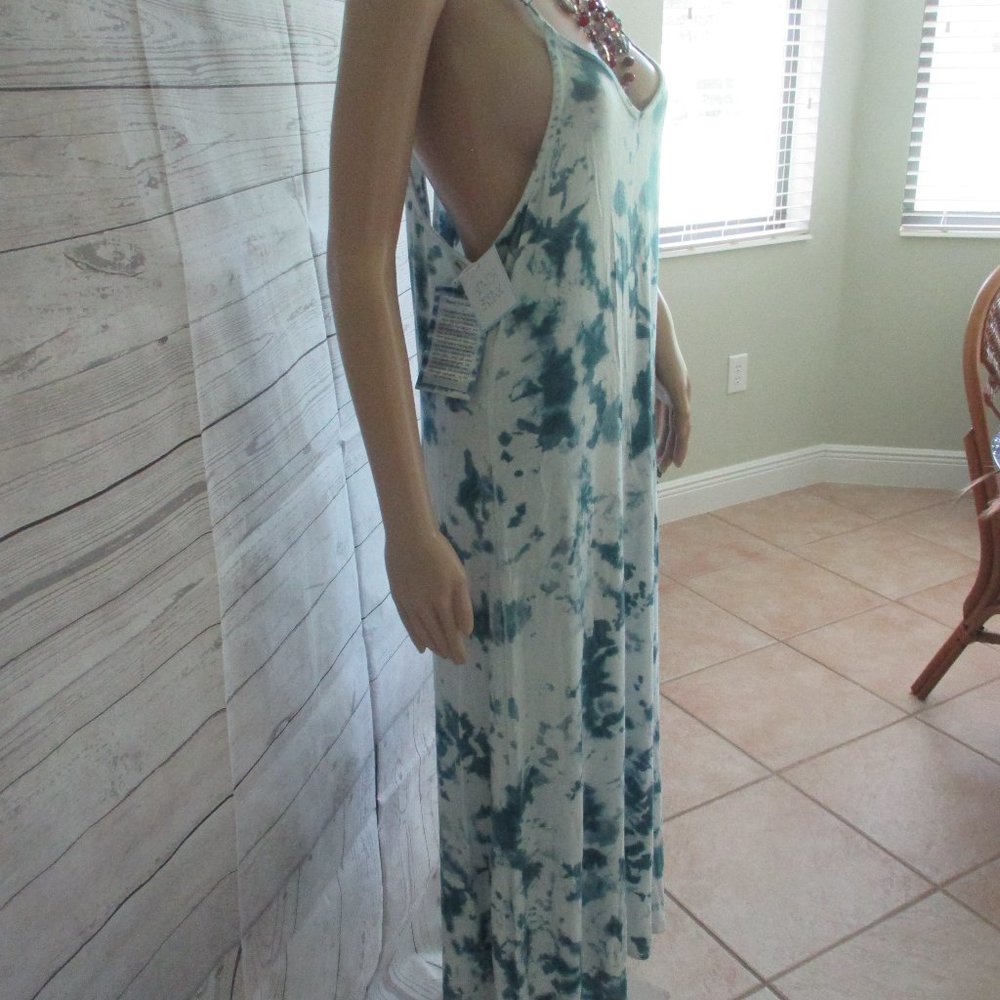 NWT - BEACH BREAK Beach Cover-up with adjustable straps - sz M - MSRP $48.00